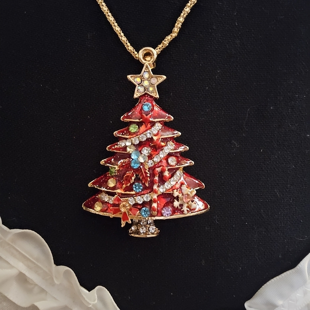 Festive Christmas Tree Necklace